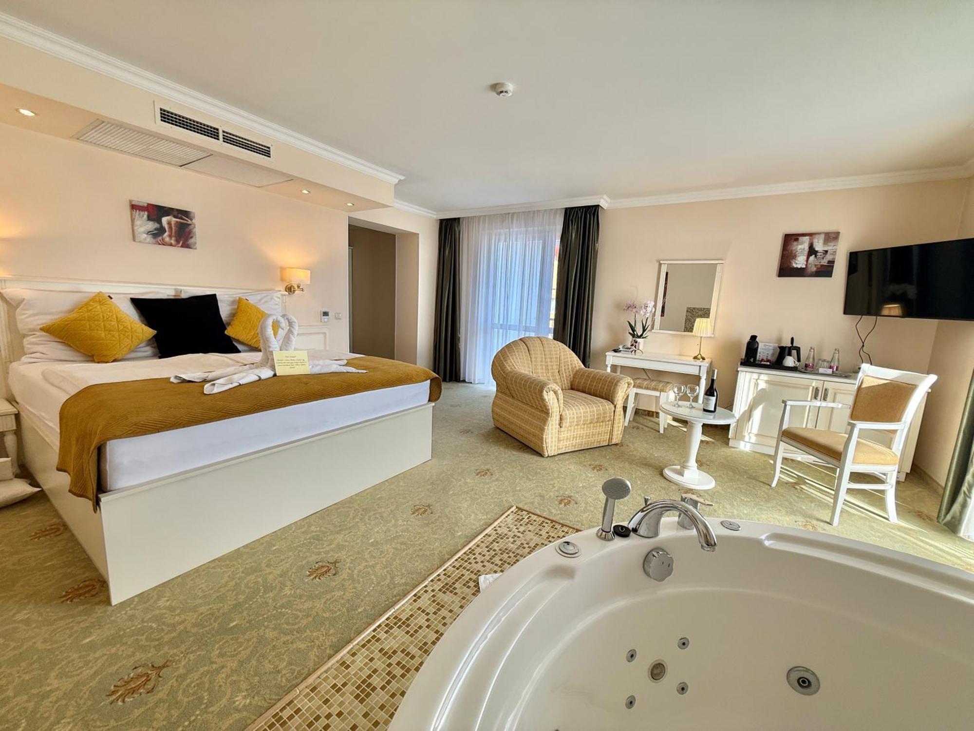 Calimbra Wellness Hotel Superior Miskolc Eksteriør bilde