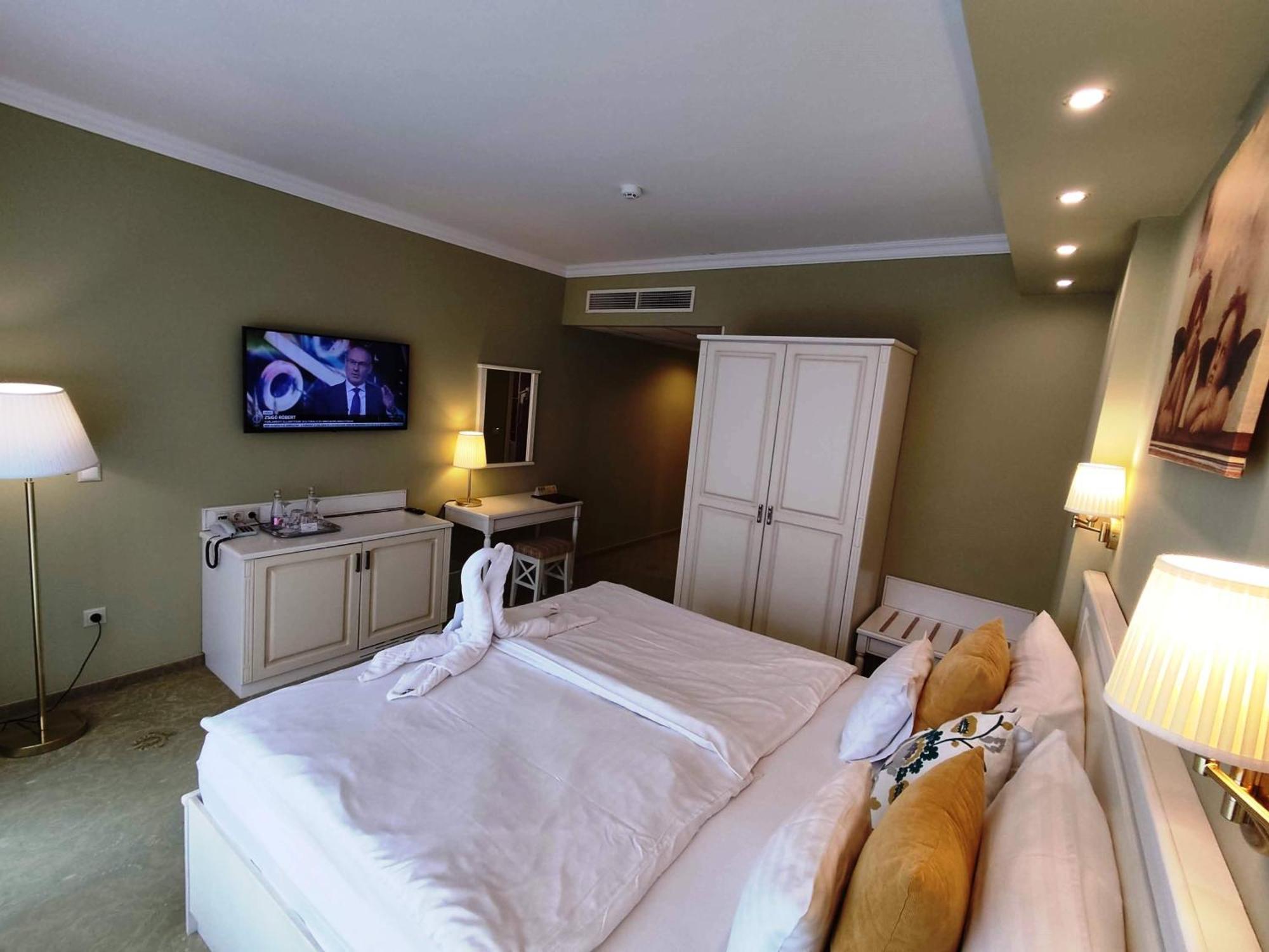 Calimbra Wellness Hotel Superior Miskolc Eksteriør bilde