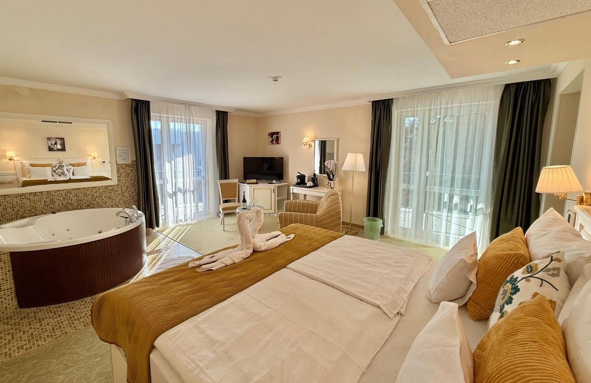 Calimbra Wellness Hotel Superior Miskolc Eksteriør bilde