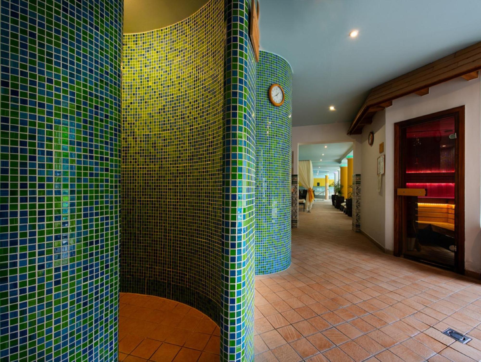 Calimbra Wellness Hotel Superior Miskolc Eksteriør bilde
